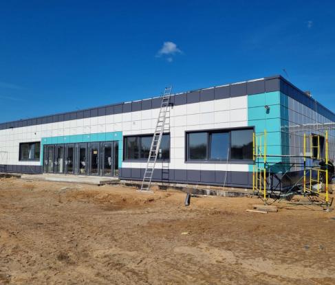 Закончено строительство административно-бытового комплекса